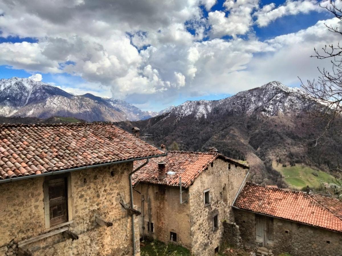 Madonna della Costa Dossena Dimora Storica Al Lac Conte Tomaselliヴィラ エクステリア 写真