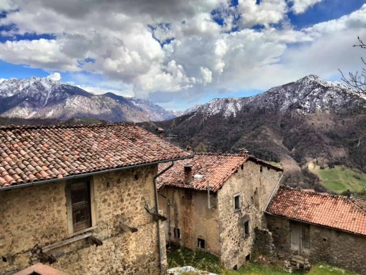 Madonna della Costa Dossena Dimora Storica Al Lac Conte Tomaselliヴィラ エクステリア 写真